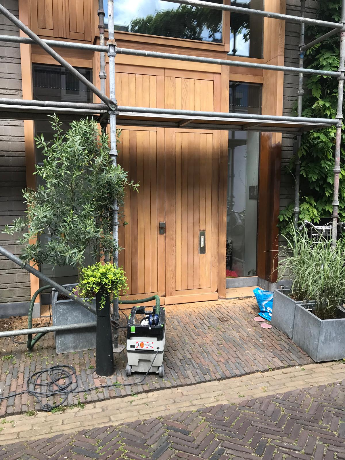 Houten gevel volledig gerenoveerd  - voorbeeld