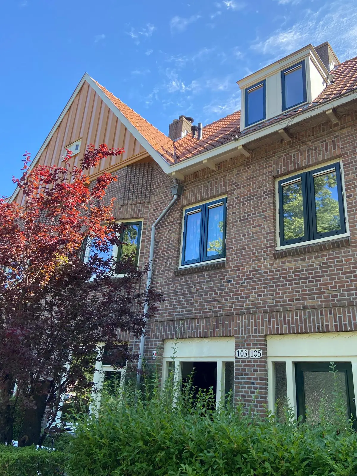 Jaren '30 woning met geverfde gevel